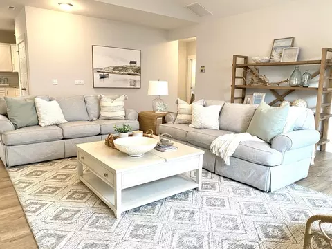 Living - Edens Lane, Hampstead, NC 28443 photo 1 of 5