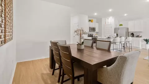 Dining - 512 S Cherry St, Beebe, AR 72012 photo 1 of 2