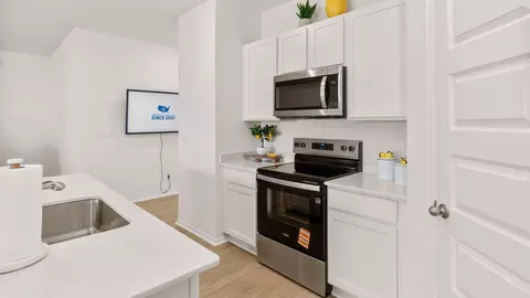 Kitchen - 512 S Cherry St, Beebe, AR 72012 photo 1 of 7