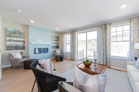Living - 2770 Bear Claw Pl, Waldorf, MD 20601 photo 1 of 4