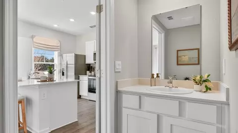 Entry Way - 256 Counsel St, Yulee, FL 32097 photo 2 of 3