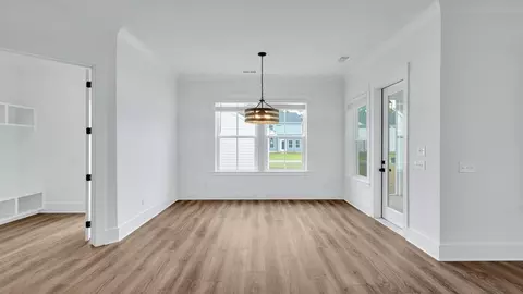 Dining - 3825 Cracked Shell Ln, Mount Pleasant, SC 29466 photo 2 of 4