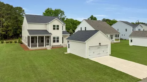 Exterior - 3825 Cracked Shell Ln, Mount Pleasant, SC 29466 photo 3 of 8