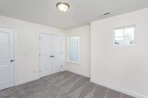 Bedroom - 56 Flannel Ct, Benson, NC 27504 photo 3 of 5