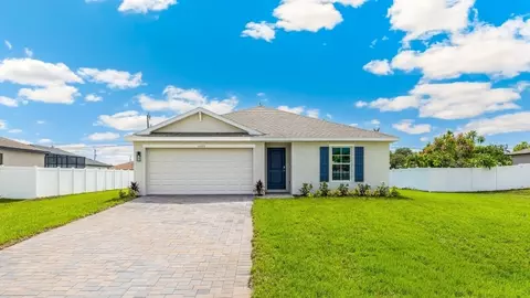 3226 SW 11th Ct, Cape Coral, FL 33914