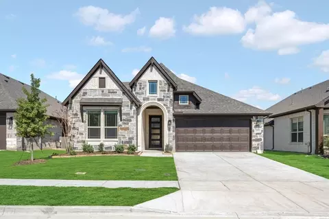 1608 Olivia Dr, Trenton, TX 75490