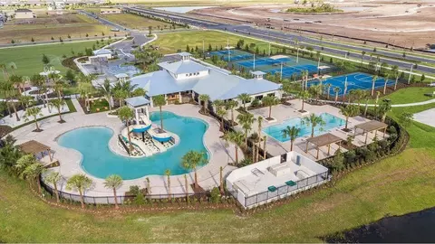 View/Area - 5366 Wolf Creek Dr, Ruskin, FL 33570 photo 1 of 25