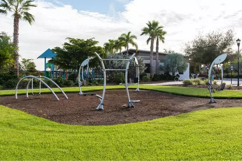 View/Area - 5366 Wolf Creek Dr, Ruskin, FL 33570 photo 14 of 25