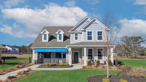 114 Crabbswood Dr, Mcdonough, GA 30253
