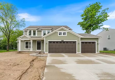 6562 Windford Ln, Grand Ledge, MI 48837