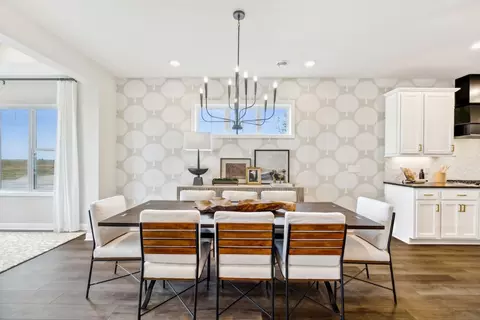 Dining - 1005 Annagaire Curv, Rosemount, MN 55068 photo 3 of 3