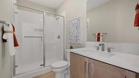 Bath - 26721 Foliage Ln, Valencia, CA 91381 photo 3 of 7