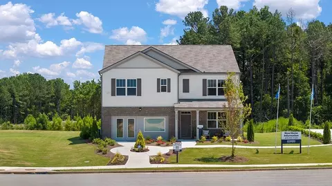 5595 Wintergreen Dr, Fairburn, GA 30213