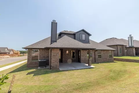 Exterior - 8701 Stark St, Arcadia, OK 73007 photo 15 of 25