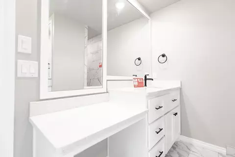 Bath - 8701 Stark St, Arcadia, OK 73007 photo 1 of 11