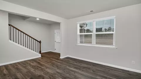 Living - 511 Lancashire Ln, Irmo, SC 29063 photo 1 of 4