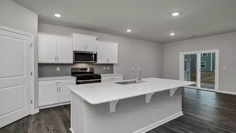 Kitchen - 511 Lancashire Ln, Irmo, SC 29063 photo 2 of 10