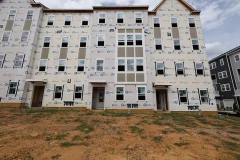 Exterior - 1759 Blacksmith Way UNIT B, Frederick, MD 21702 photo 1 of 3