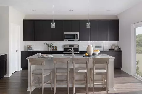 Kitchen - 8003 Schrieber Rd, Floyds Knobs, IN 47119 photo 6 of 7