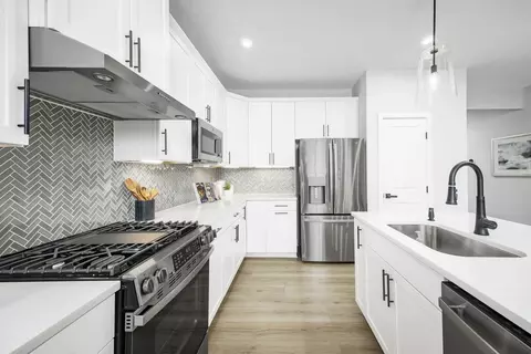 Kitchen - S/l 32 Brambleside Ln, Middlefield, OH 44062 photo 3 of 4