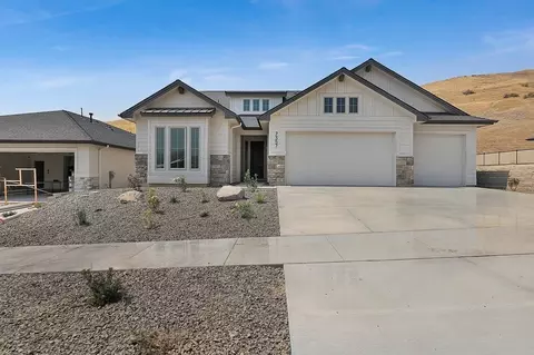 7357 Powell Pl, Eagle, ID 83714