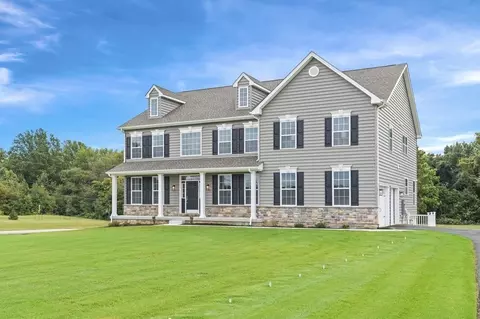 31 Summit Dr, Smyrna, DE 19977