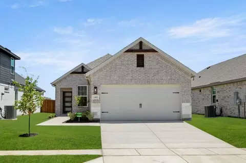 1405 Grove Pond Rd, Forney, TX 75126