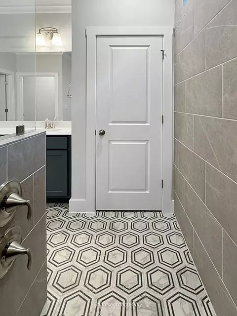 Bath - 446-798 Massengill Pond Rd, Willow Spring, NC 27592 photo 11 of 19