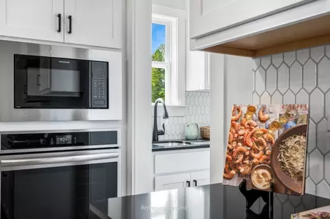Kitchen - 446-798 Massengill Pond Rd, Willow Spring, NC 27592 photo 5 of 14