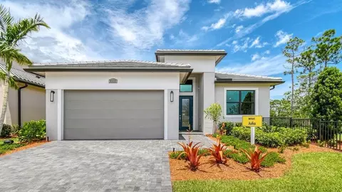 2309 SE Mosaic Blvd, Port Saint Lucie, FL 34984