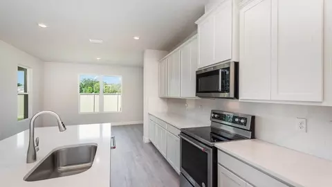 Kitchen - 295 First Light Cir, Cocoa, FL 32922 photo 3 of 7