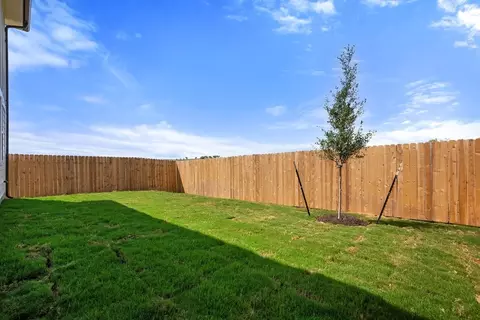 Exterior - 122 Dogvane Cir, Kyle, TX 78640 photo 7 of 15