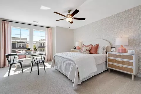 Bedroom - 897 Jp Stevens Rd, Seneca, SC 29678 photo 4 of 6