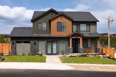 61217 SW Last Chance Pl, Bend, OR 97702