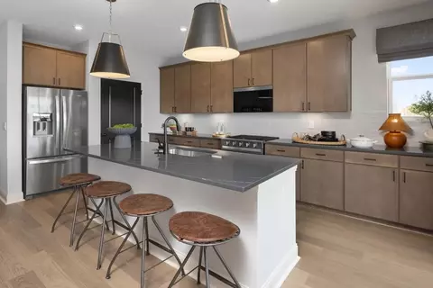 Kitchen - Lake Bluff Drive, Springfield, OH 45231 photo 2 of 4