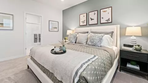 Bedroom - 21560 SEtna Pl, Bend, OR 97702 photo 3 of 4