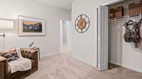 Entry Way - 21560 SEtna Pl, Bend, OR 97702 photo 2 of 2
