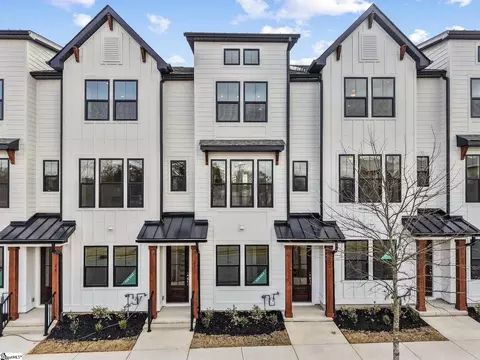 22 Renaissance Row Dr, Greenville, SC 29607