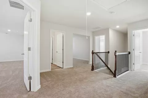 Entry Way - 115 Woodlands Dr, Jackson, GA 30233 photo 2 of 4