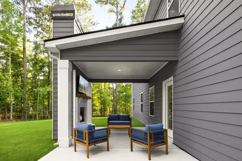 Exterior - 115 Woodlands Dr, Jackson, GA 30233 photo 4 of 6