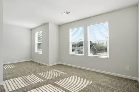 Bedroom - 115 Woodlands Dr, Jackson, GA 30233 photo 4 of 9