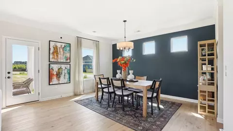 Dining - 12 Commons Cir, Clayton, NC 27520 photo 4 of 4