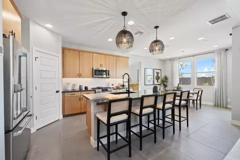 Kitchen - 10166 W Mitchell Ave, Avondale, AZ 85392 photo 6 of 7
