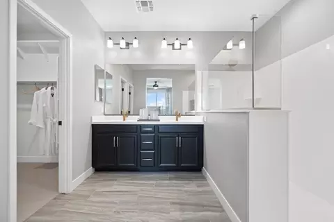 Entry Way - 10166 W Mitchell Ave, Avondale, AZ 85392 photo 3 of 7