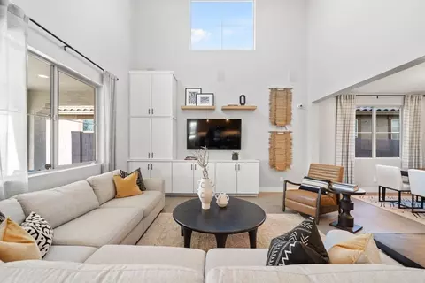 Living - 10166 W Mitchell Ave, Avondale, AZ 85392 photo 2 of 3