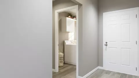 Entry Way - 16575 Willow Forest Dr, Conroe, TX 77302 photo 2 of 3