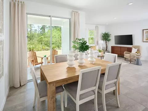 Dining - 8 Sandy Ln, Palm Coast, FL 32164 photo 2 of 2