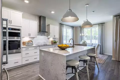 Kitchen - 1012 Prominence Dr, Durham, NC 27712 photo 9 of 11