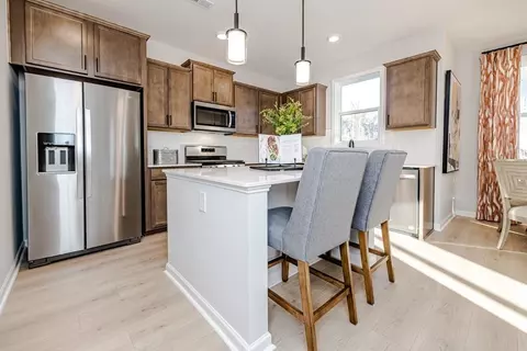 Kitchen - 1012 Prominence Dr, Durham, NC 27712 photo 8 of 11