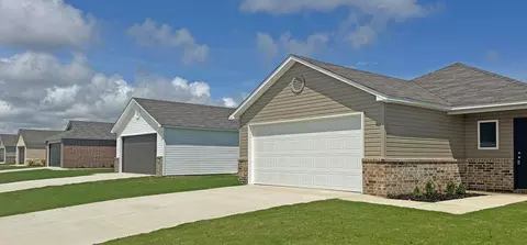 6036 S 3rd St, Broken Arrow, OK 74011 photo 2